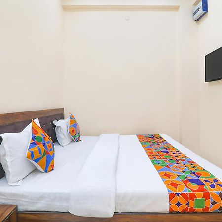 Fabhotel Rk Palace Ayodhya Extérieur photo