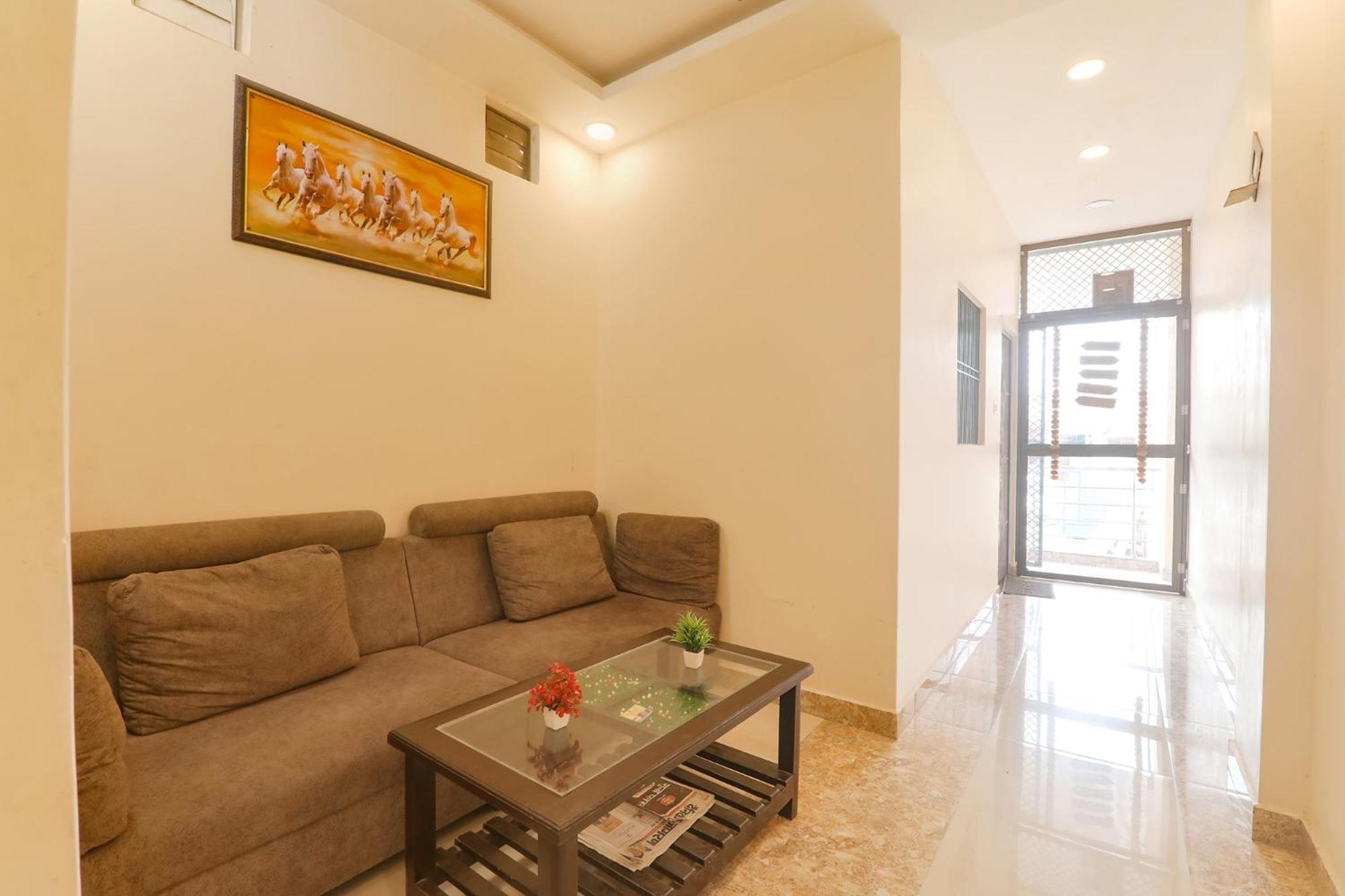 Fabhotel Rk Palace Ayodhya Extérieur photo